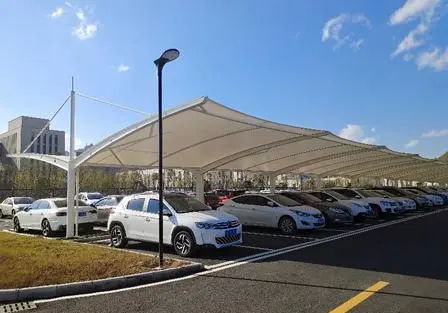 贵州红花岗基建采购必看：停车棚选对材质，能省十年维修费
